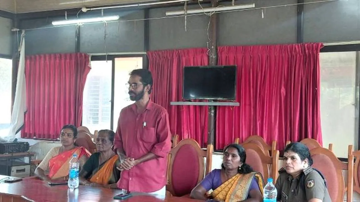 ബോധവത്കരണ
ക്ലാസ് നടത്തി