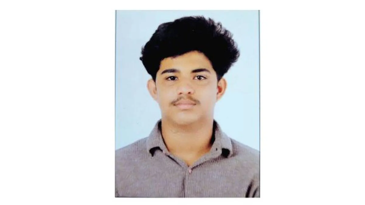മരിച്ചത് പൊലീസ് ജീപ്പിടിച്ച്
ജുവിൻ വിടവാങ്ങി; 5 പേർക്ക്
പുതുജീവനേകി