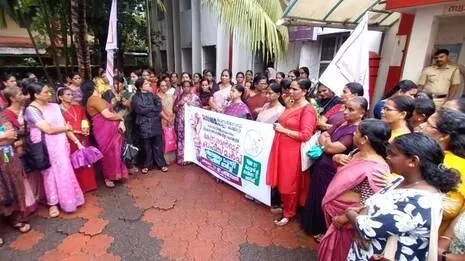 mahila.1781021891