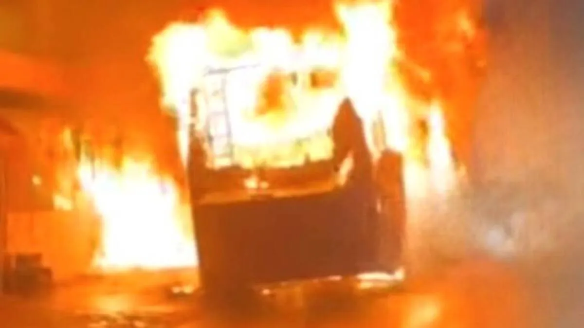 bus
