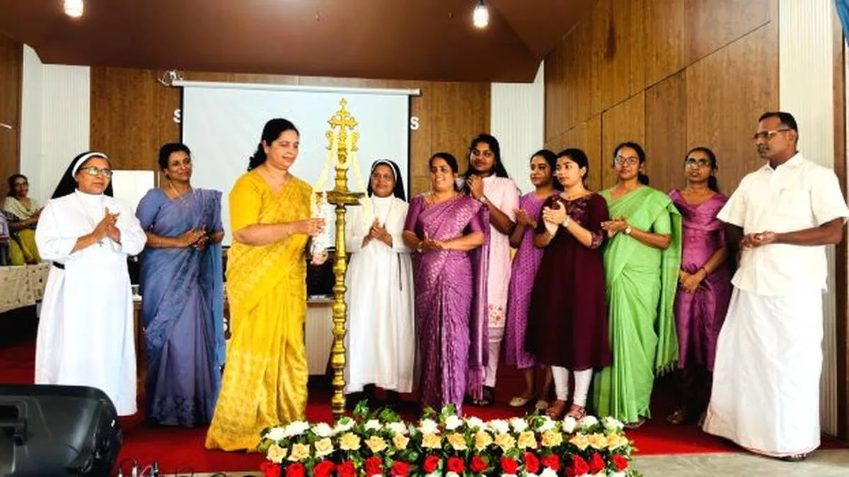 മെറിറ്റ് ഡേ ആഘോഷിച്ചു