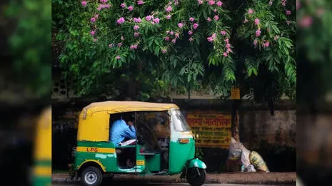 auto-rikshaw.1.3874372