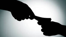 kozhikode-overseer-arrested-for-accepting-rs-10000-bribe-to-change-bill