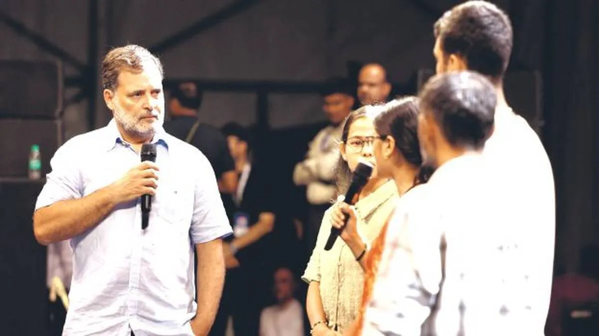 മത്സര പരീക്ഷാ സമ്പ്രദായം മാറണം: രാഹുൽ ഗാന്ധി