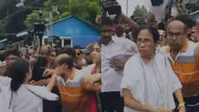 mamata-banerjee-slaps-trinamool-party-member-kolkata