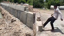 madhyapradesh-48-lakh-bridge-collapse-in-one-push-viral-video