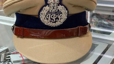 police-cap.1.3940670