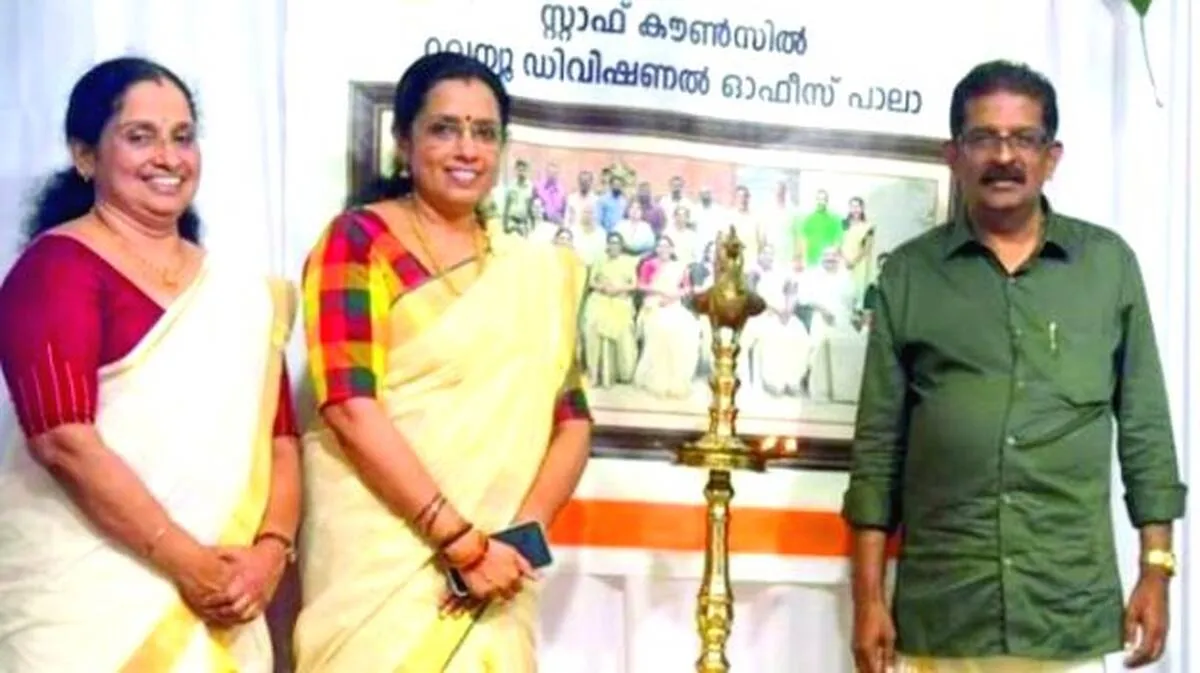 ഓണമുണ്ണാൻ പഴയ ആർ.ഡി.ഒമാർ 
വീണ്ടും പാലായിലെത്തി