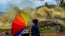 red-alert-kallakkadal-coast-kerala-yellow-alert-in-five-districts