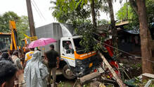 tanker-lorry-crashes-into-tea-shop-in-thrissur-two-killed