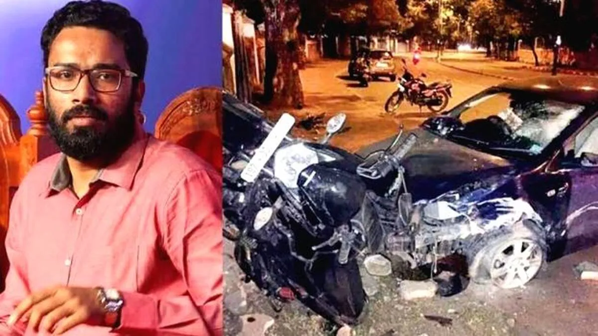 കെ.എം. ബഷീറിന്റെ മരണം : ശ്രീറാമിന്റെ   രക്തം പുരണ്ട വസ്ത്രം  ക്വാർട്ടേഴ്‌സിലേക്ക്  മാറ്റി