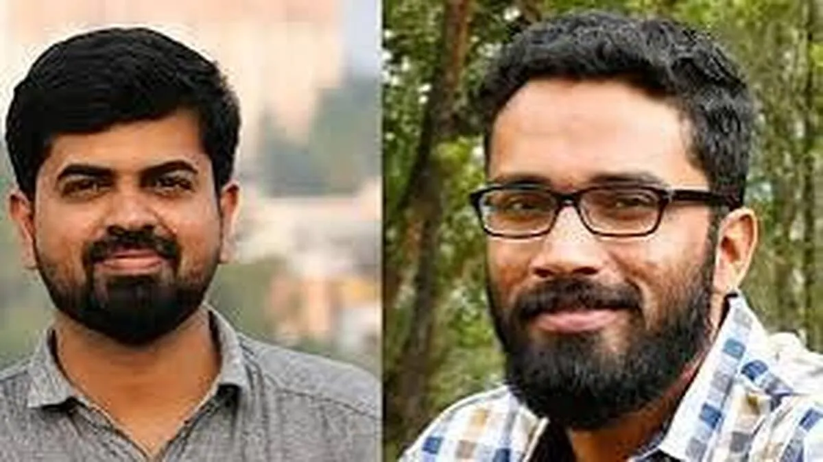 ശ്രീറാം അപകട കേസ്
ബൈക്കും ഹെൽമറ്റും 
സാക്ഷി തിരിച്ചറിഞ്ഞു