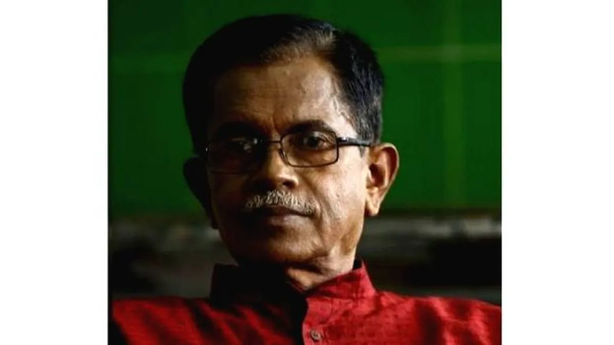ചോദ്യം ചെയ്യലിന് 
ഹാജരായി 
 ടി.ജി.മോഹൻദാസ്