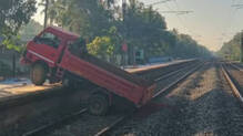 mukkali-railway-station-lorry-accident