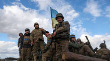 soldiers-
