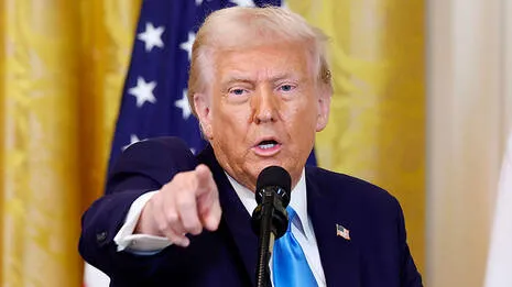 donald-trump.1.4024360