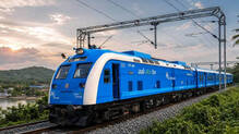 first-hydrogen-train-2600-passengers-60