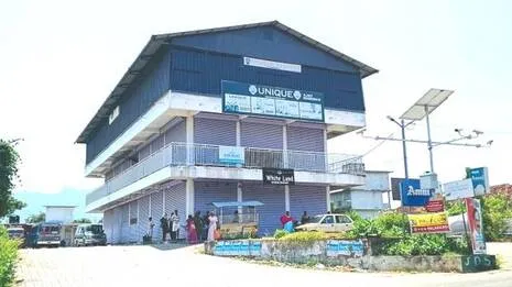 bus-stand.1789750334