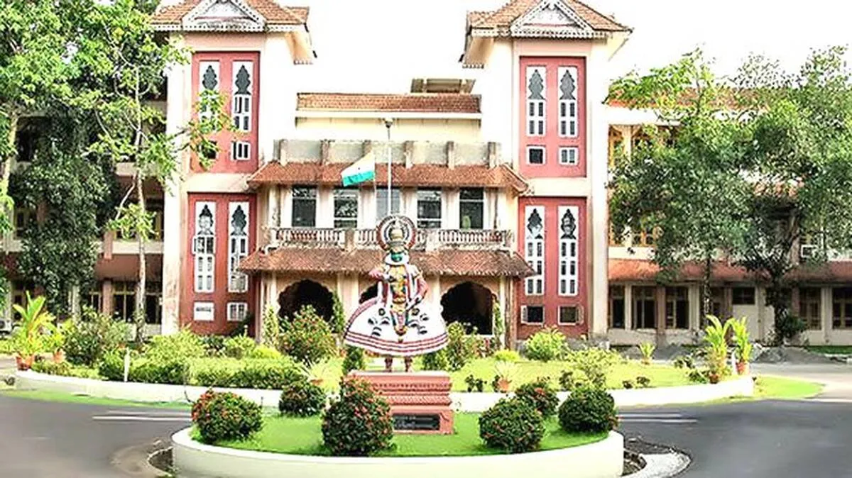 cusat