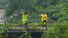 kerala-heavy-rain-school-holiday-three-districts