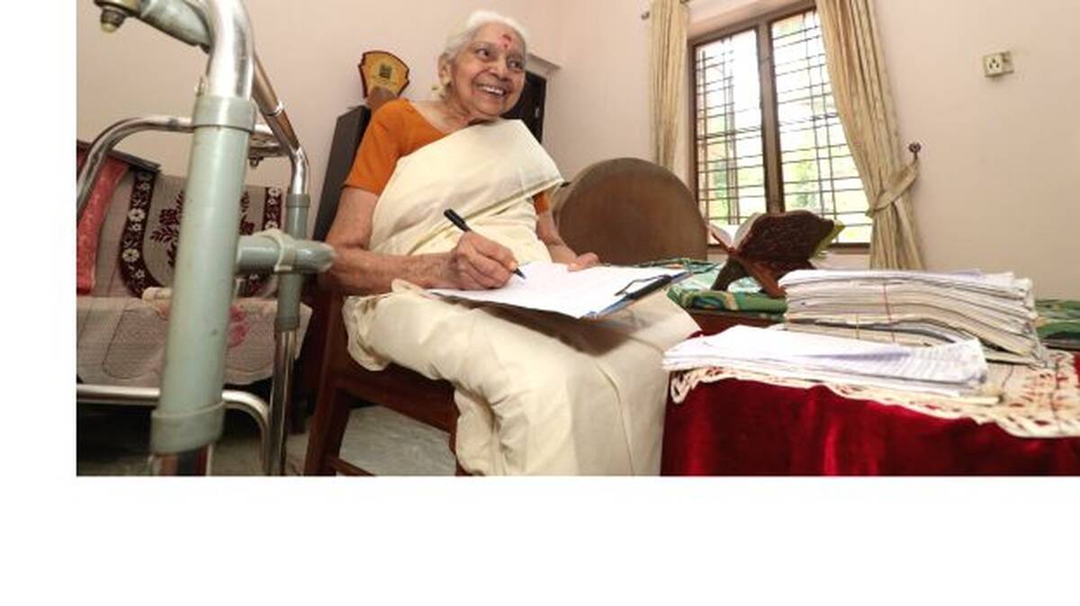 savathri-