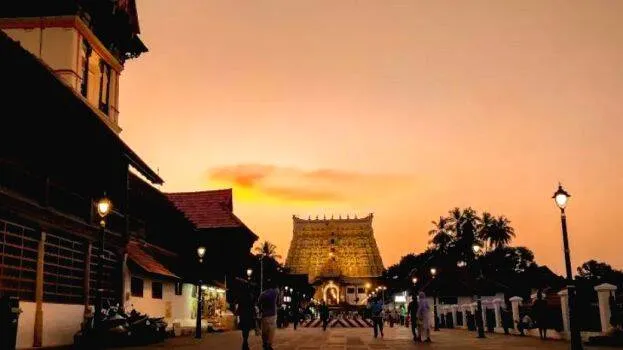 sree-padmanabhaswamy-temp