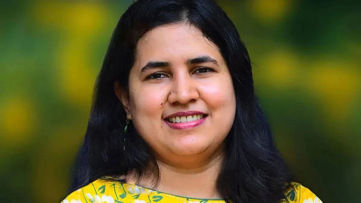 veena-vijayan veena-vijayan