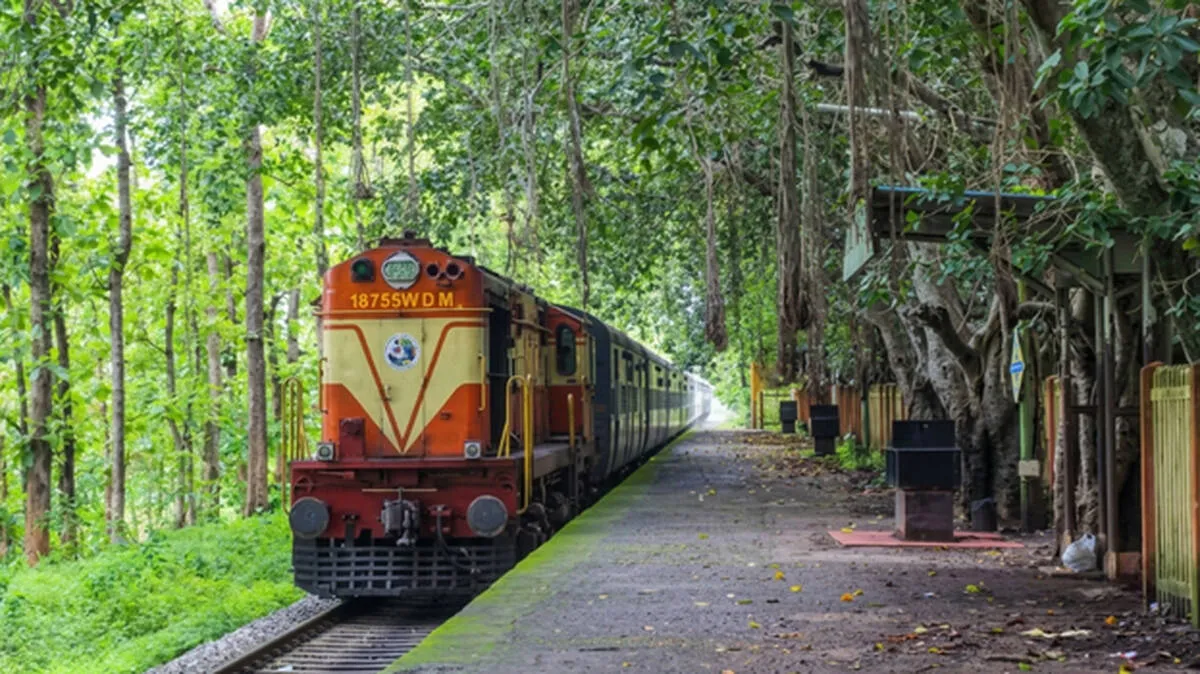 keralas-vallapuzha-railw