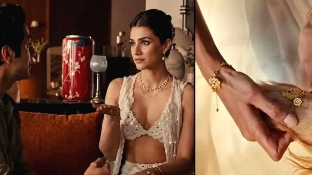 kriti-sanon-on-the-ad