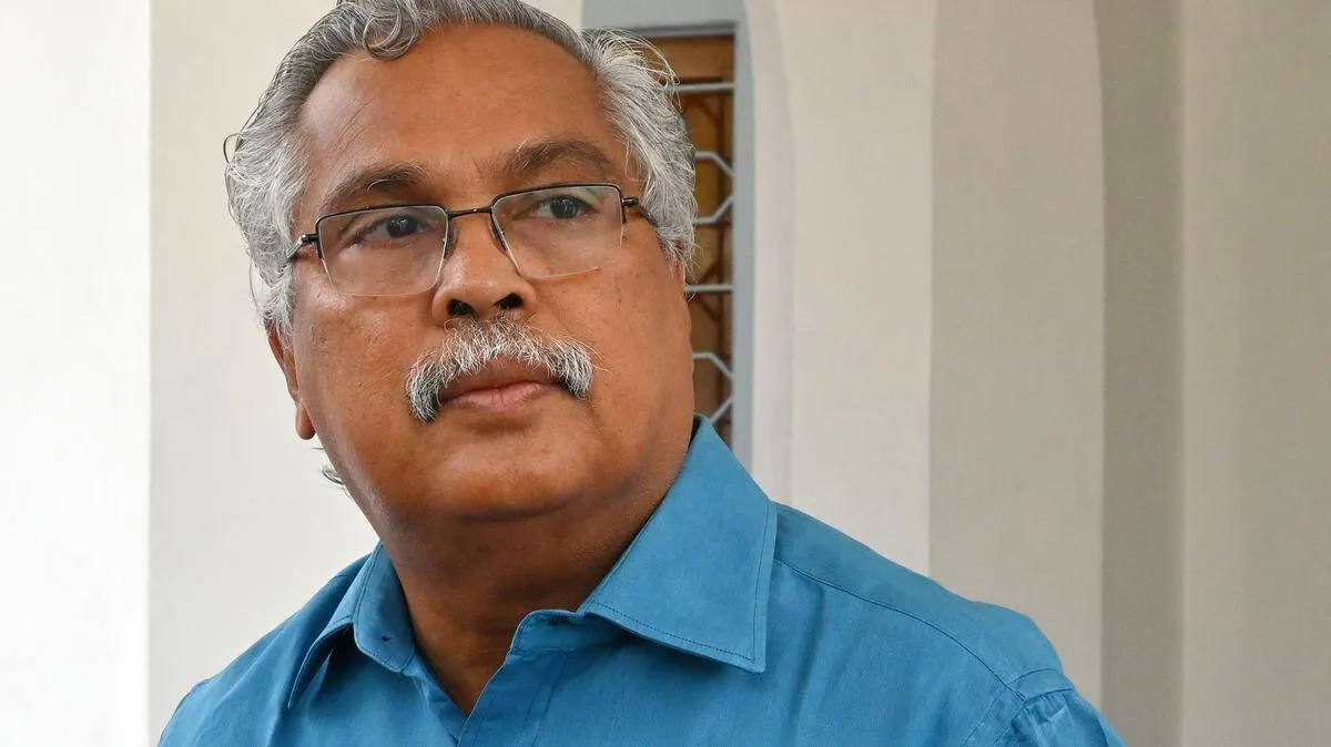 binoy-viswam-